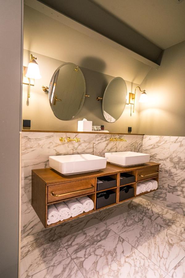 The Collector Hotel 4*
